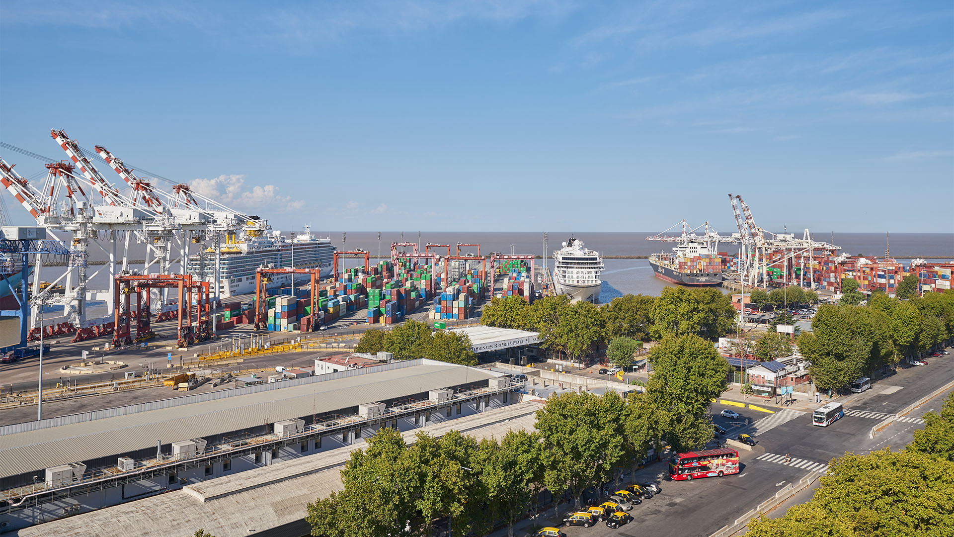 Almarena Puerto Retiro