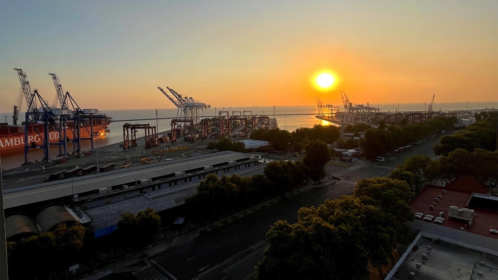 Galería Almarena Puerto Retiro